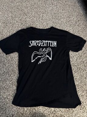 Black Graphic Tee - Band Logo Short Sleeve Shirt